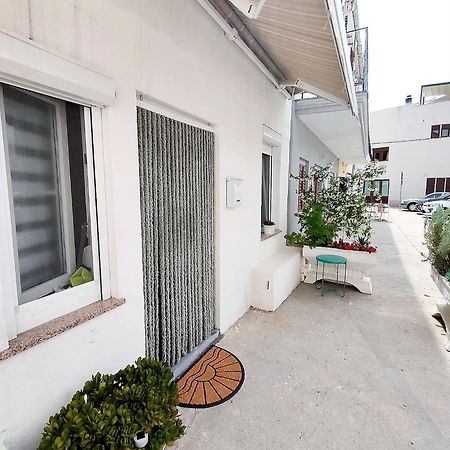 Studio Placa Punat Exterior photo