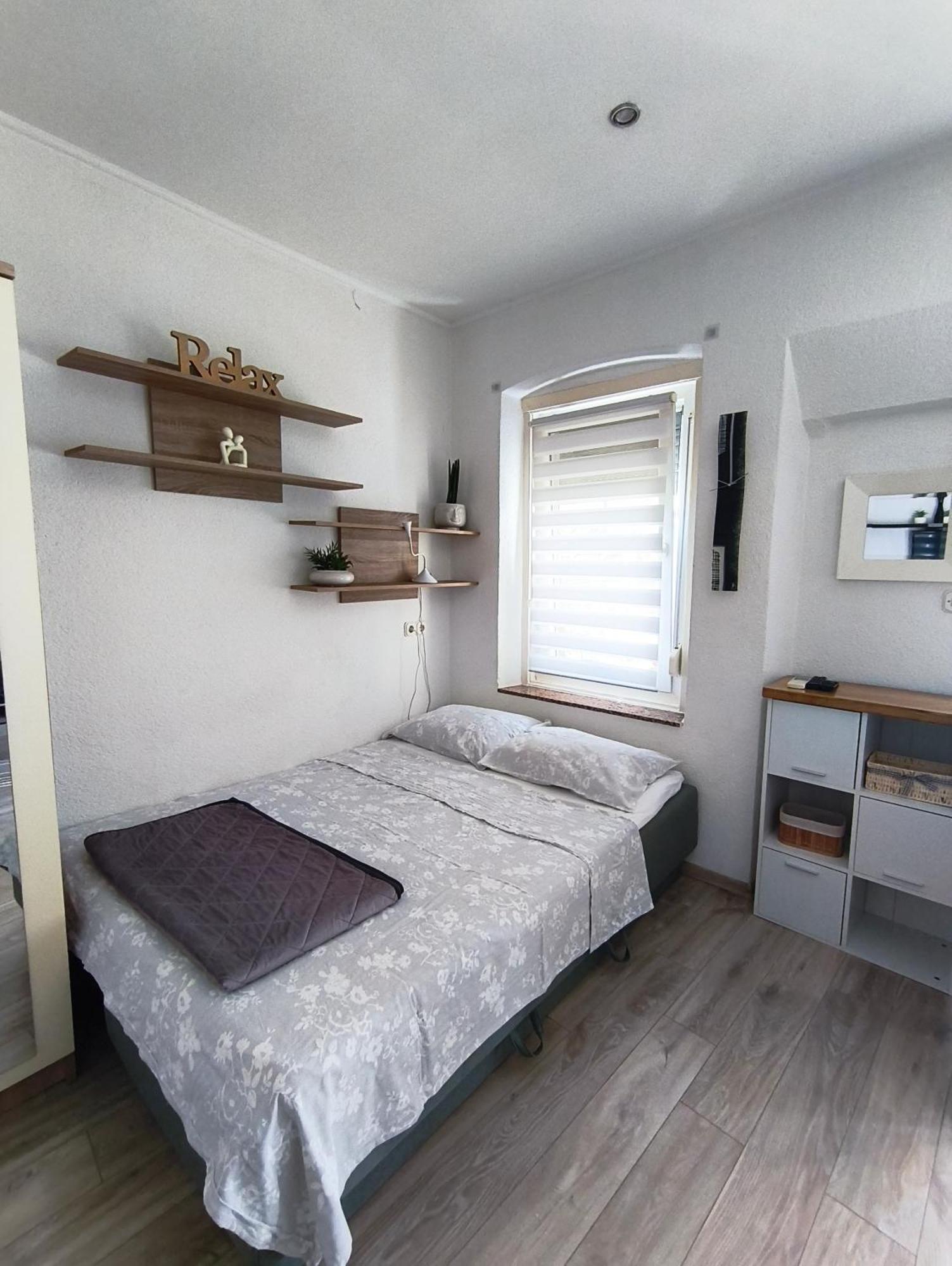 Studio Placa Punat Exterior photo